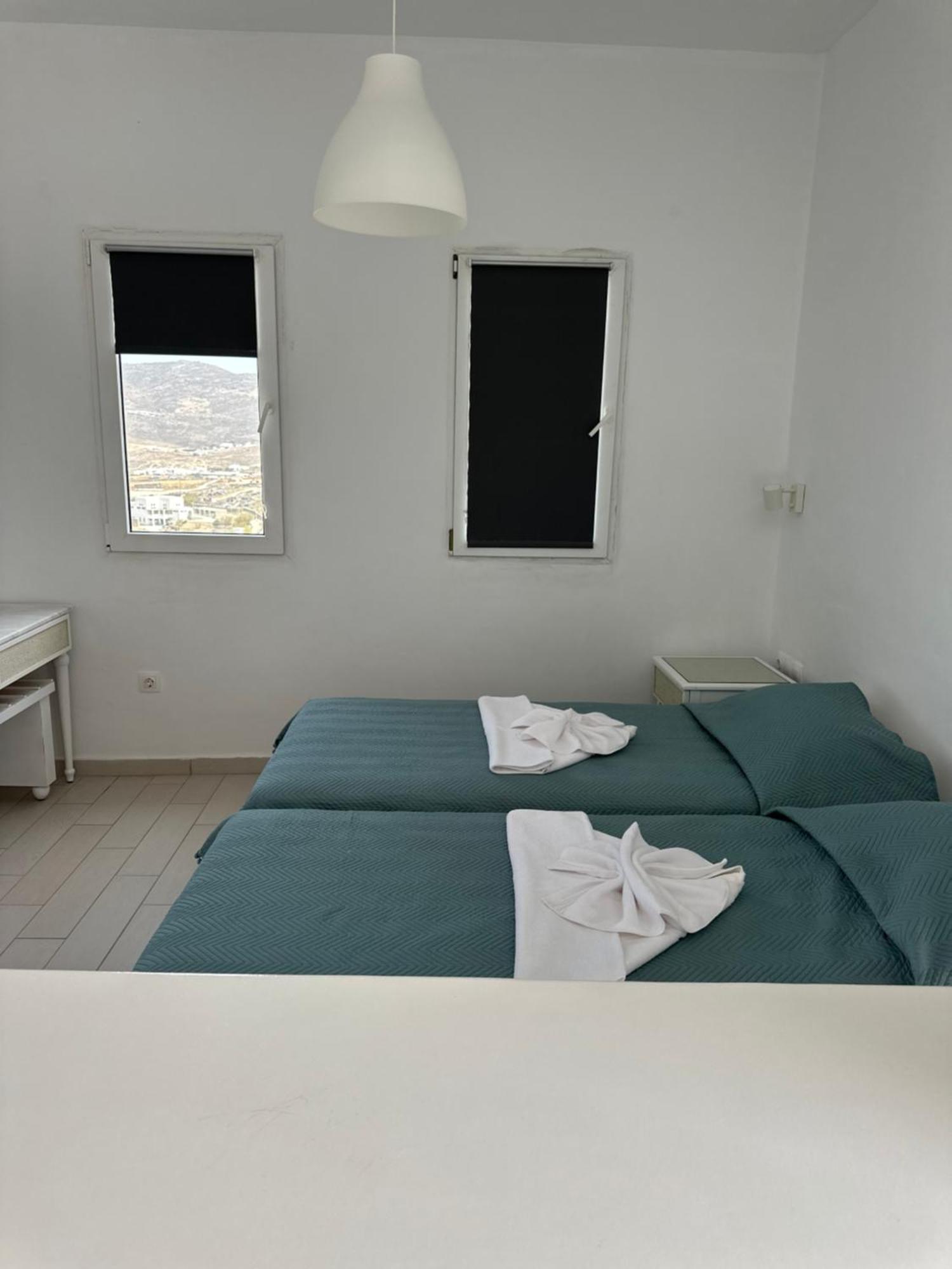 Ene'S Mykonos Apartment Klouvas Room photo